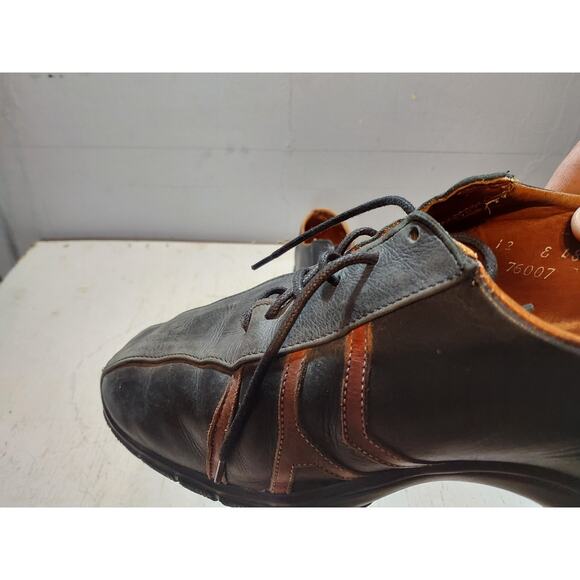 allen edmonds - Picture 1 of 5